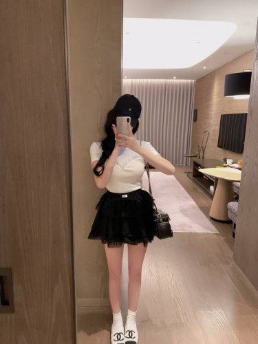 上衣 半裙 Chane*小香蕾丝花边拼接假两件短袖T订制蕾丝蛋糕裙减龄高级的一套Sml