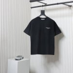 dior 迪奥 25Ss 1947标志Logo刺绣短袖T恤 采用原版280G双纱对版定织定染面料 螺纹同缸定染零色差 独家品质 区别通货 胸前及后背克里斯汀标志