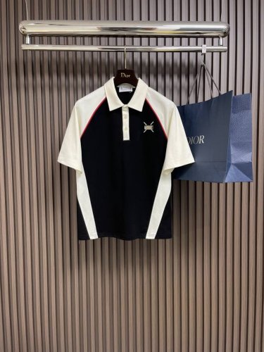 Maison Margiela 马吉拉Mm6 20255夏季新款短袖polo衫 面料采用澳洲进口180G客供定织高密度 硬挺面料 拼接立体字母仔章。尺码：M-3