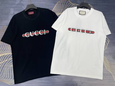 上新 Gucci古驰2025春夏新款印花字母Logo圆领短袖T恤 高版本高版本 280克精棉面料 全网独家首发 百搭款细节处理完美 进口印花Logo工艺 十分精