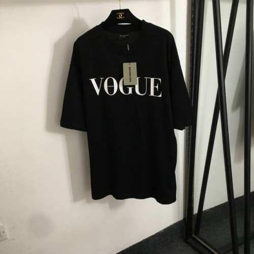 款号20250615 Balenciag*新款 Vogue字母 后背城市灯塔印花短袖T恤，红色，黑色，白色，S M L， M码：肩宽58，胸围120，袖长27，