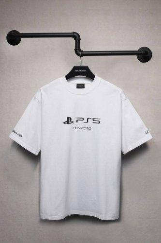 Aeniaa playstation联名ps5字母几何图案印花短袖T恤 克重240 工艺洗水处理 椭圆裂纹机印花 数码直喷网点工艺 对位整齐 无毛边 进口环保浆