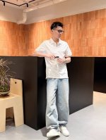 l牌*修身版型M-Xxxl 顶级黑白双色立体暗纹提花Polo翻领短袖，潮流简约款细致工艺专柜面料，经典元素融合打造，经典短袖3标齐全，潮男时尚，无论是上身舒适度