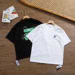 品牌：斐乐 Fila 尺码：M-L-Xl-Xxl-Xxxl 颜色：白色-黑色 类型：男士运动速干T恤 材质：230克运动户外科技棉 领型：落肩款圆领 袖长：短袖