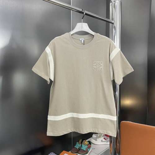 上新 顶级版本 最高品质 罗意威 Loewe2025Ss夏季新款撞色绣花 圆领短袖T恤 原版面料高版本高品质 网红明星同款 撞色绣花Logo简约大气，加上撞色线