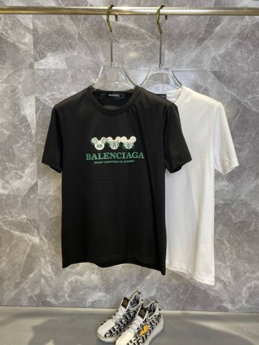 Balenciaga巴黎世家 2025Ss春夏高品质丝光棉短袖T恤 M-6Xl可穿至230斤 顶级原单品质 当下最新工艺要求 顶级订单要求车线做工 超级好搭配