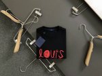 L牌*合身版型S-Xl 2025新款顶级卡通印花重磅短袖专柜私货 高端字母刺绣潮牌短袖 专柜款时尚不失奢华 品质毋庸置疑 上身效果超赞 奢华官网同款 款式专柜尺