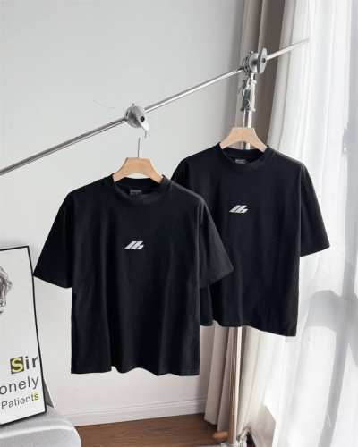 120 - Balenciaga巴黎世家 Ss23 字母Logo印花圆领短袖T恤 宽松休闲 情侣款 - 追求时尚与个性的情侣们，怎能错过Balenciaga巴黎