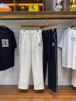 LV25Ss春夏新款优质纯棉材质抽绳休闲裤，男士圆形徽章刺绣直筒运动休闲长裤！贸易公司渠道稀出，领先官网发售！一款集时尚与舒适于一身的精品服饰，其每一个细节都透
