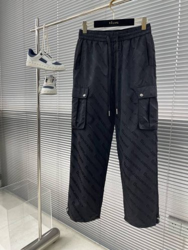 96030亚历山大王休闲裤 季度：夏季 尺码：M-2Xl 版型：阔腿直筒休闲裤 工艺：前后提花工艺 大牌之选 潮男必备神裤