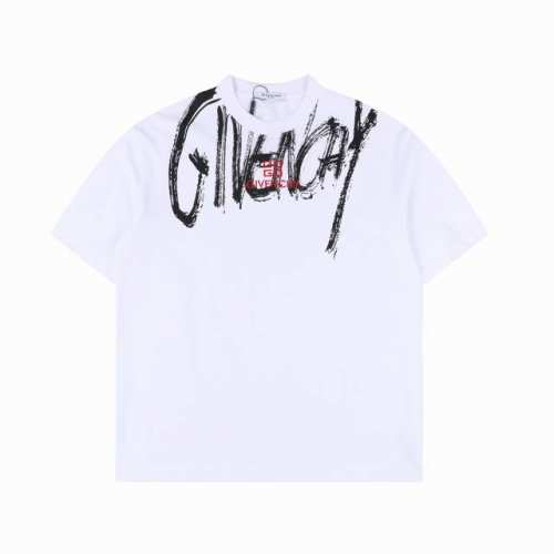 180 Givenchy 纪梵希 涂鸦字母刺绣徽标短袖 纯棉面料，有质感有手感，上身亲肤舒适。胸前后背环保工艺印花，清晰逼真，活泼趣味，边缘没有锯齿纹。做工走线