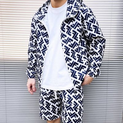 芬迪 2025夏季防晒衣短裤套装，海外专柜同步 轻薄高品质面料奢华高级定制 任何人都可以轻松驾驭，客供进口聚纤维面料 手软舒适有型 吸汗透气 ，外贸公司订单，N