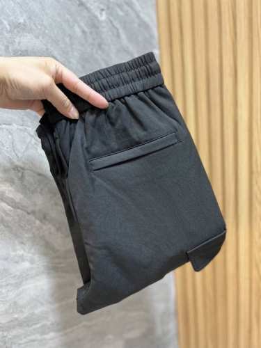 Prada 普拉达 2025春夏新品 三标齐全 休闲裤 好货不用过多介绍 看细节 专柜码数：M-3XL 175 140上身L