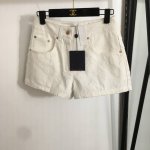 款号20253279 Lv*新款 老花Logo毛边提花牛仔短裤 白色 Sml M码 腰围68 32