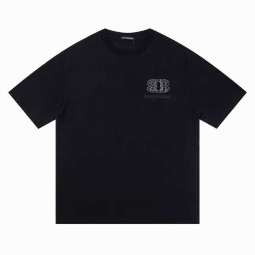 上新 高版本 Balenciaga巴黎世家24Ss春夏双B字母烫钻短袖T恤 巴黎新款双B涂鸦字母烫钻圆领短T， 克重挺括面料，手感和质感非市面薄如纸的软榻面料可