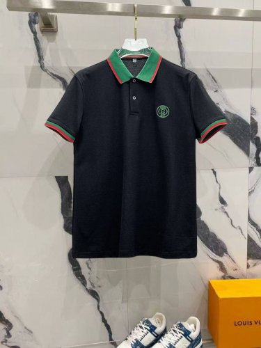 古奇 高端商务 白领 单位人士必入单品！ 无痕压胶冰丝休闲商务短袖Polo，科技面料，冰丝无痕，体感非常棒，手感顺滑质感很棒！弹性好，无任何束缚感，面料自带透气