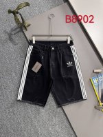 巴黎三叶草2025夏季新品牛仔裤牛仔短裤 采用进口客供日本Denim平纹棉质牛仔面料梭织生产 三标齐全 顶尖的石磨水洗工艺让质感达到80年代的老味 柔软细腻舒适