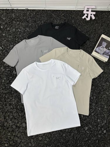 Arcteryx 始祖鸟男士吸汗透气冰丝速干户外运动纯色休闲时尚百搭冰丝短袖T恤 还在为户外运动时的闷热出汗烦恼？Arcteryx始祖鸟男士冰丝速干短袖T恤，用
