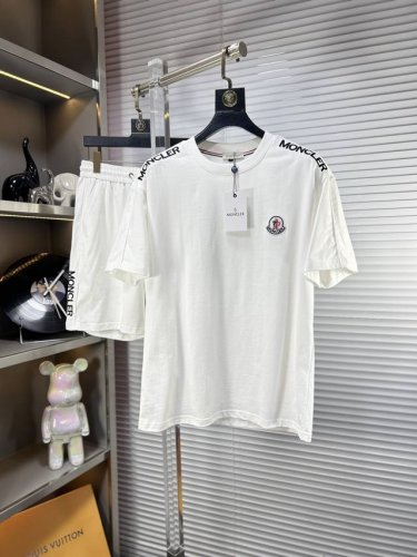 Monc*蒙口 Ss25夏季新款休闲套装 贸易公司渠道订单，海外精品独家限定发售，经典即永恒，入手绝对值的！这种类型的套装也是懒人必备的一套，不用想怎么搭配，直
