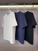 衣服 短裤 Gu古家最新25Ss爆款套装来袭 面料采用原版定制 面料柔软轻盈 吸湿排汗 上身超级舒服 颜色：藏蓝色，黑色，浅杏色 尺码48-56