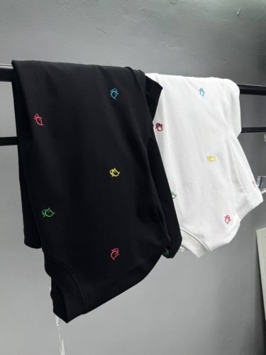 dior 25Ss夏季新品T恤 前后幅五彩小 Logo绣花款 定制32支双纱面料 颜色 黑色 白色 码数 S-Xl