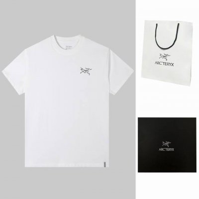 Arc’Teryx始祖鸟Arc24Ss网格印花短袖 采用32支双纱，280克纯棉面料，胸前小鸟高端工艺印花，后背网格加小鸟印花，上身透气，绝不起球，手感柔软舒适