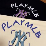 Mlb专柜同款创意印花男女宽松纯棉圆领短袖 原版260G纯棉精梳面料 亲肤舒适 采用进口数码机器立体胶印 不开裂不脱胶 穿上就是舒适自在 减龄又显瘦的存在，慵懒