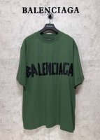 balenciaga巴黎世家顶级版本1:1官网品质 美纹纸胶带印花短袖T恤 成衣水洗磨烂做旧 胶带质感和背后黄色胶带感觉都是经过多次调试才出来 洗后克重260G