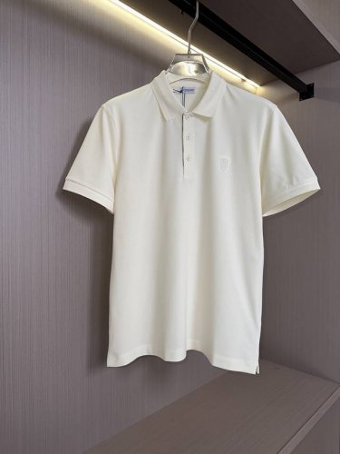 米白色 展示