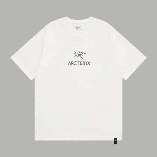 120（顶级版本 区别通货） 款式：始祖鸟Arcteryx X Bape 3M反光短袖 颜色：图片色 尺码：Xs-L 面料：300克双织纯棉 辅料：全套定制辅料