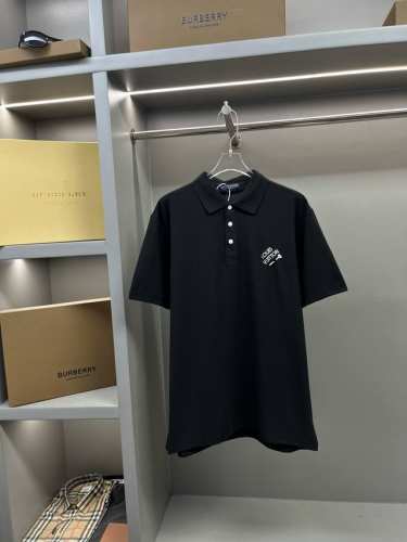Lv 路易威登 别针字母刺绣新款polo衫 原版面料 官方同款 采用210克纯棉珠地面料，定制 同缸染面料 手感非常舒服爽滑 版型挺阔有型 一线品牌代工厂p出品