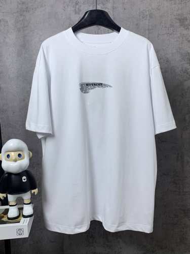 Givenchy*纪梵希 Givenchy*纪梵希微刺印花小翅膀短袖T恤 -定制260克32支全棉双纱紧密爽滑面料 布面干净 布纹清晰 手感非常细腻扎实 更加力