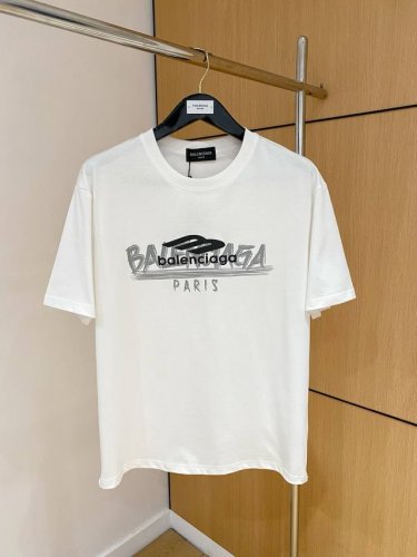 Ss巴黎家纯棉最新面料 最高版本 胸前字母Bal直喷发泡工艺经典标识图案Logo时尚简约潮流短袖，最顶级的品质专柜原单短袖，顶级制作工艺进口面料，专柜款独特设计