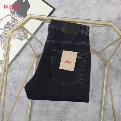 Brioni 款号： Size：30到42码