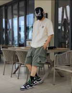 Undefeated Ss25 五条杠Logo字母数字美式复古短袖T恤 男女同款 面料：240G双纱面料，不变型不起球 辅料；全套辅料定制；1:1版本 颜色：黑