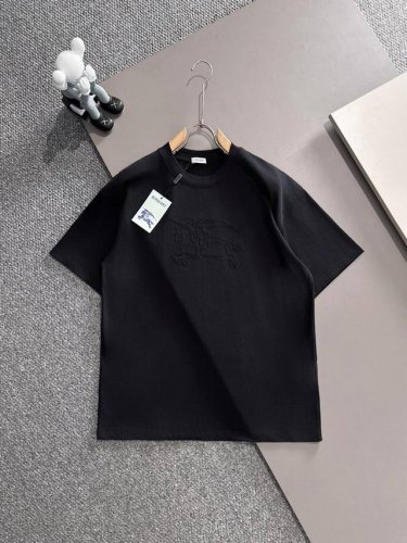 Burberry* 2025春夏款上新 原高版本 巴宝莉 面料采用270克高密度纯棉 不变形 不缩水 工艺介绍 双线走位 胸前采用精品高工艺绳索绣后幅刺绣 颜色