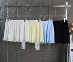 Lululemon Varsity 女士风琴褶高腰网球裙速干芯吸丨 面料:100%锦纶 高支高密运动裸感面料穿着轻薄不透肉 经典圆领修饰脸型简约百搭可外穿 弹力