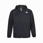 the North Face 北面 皮肤衣防晒服 防风防晒 依然是经典的连帽设计 功能性防风风帽 帽子不可收纳 卡扣可自由调节 带防晒 立体印花Logo 饱满