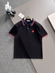 Moncler蒙口* 2025春夏款上新 原高版本 蒙口polo衫 面料采用290克高密度纯棉珠地面料 不变形 不缩水 工艺介绍 双线走位 胸前采用贴图刺绣 颜