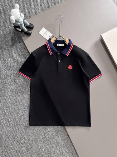 Moncler蒙口* 2025春夏款上新 原高版本 蒙口polo衫 面料采用290克高密度纯棉珠地面料 不变形 不缩水 工艺介绍 双线走位 胸前采用贴图刺绣 颜