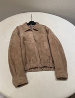 P2090 尺码：S M L Xl（尺码可定做） 土耳其进口小羊皮麂皮绒夹克皮衣外套 独家定制高奢哑光柔雾感羊反绒，对原料的选择极为苛刻，选用土耳其进口整片原生
