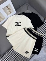 Celin* 25Ss新款T恤短裤套装 凯旋门图案植绒装饰 休闲款 两色三码Smla807p