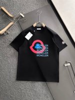蒙口 2025Ss春夏最新款圆领时尚短袖T恤，官网同步，专柜纯棉面料！贴肤舒适，耐看又好穿，经典简约Logo设计，原厂工艺一丝不苟，型男必备单品 码数M-3Xl
