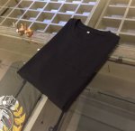 p家2025夏季新品 秒杀一切版本 经典时尚百搭圆领短袖 胸前低调倒三角拼接Logo设计 订制桑蚕丝天丝超柔软面料 男人的衣柜都少不了基础打底衫 随时随地都可以
