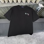 Louis Vuitton 路易威登Lv 25Ss前后刺绣花卉字母圆领短袖T恤 -面料采用320G 100%纯棉双纱面料 同缸定染特种加粗32支双股1X1螺纹克