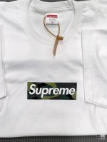 8005款Supreme Fw23 秋冬系列 胸前徽标纯色短袖 男女同款 码数Smlxl 黑色白色