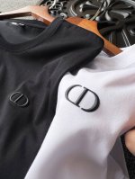 顶级80支桑蚕丝 人气爆款 Dior 迪奥Cd款专柜新品玉蚕丝圆领T恤 恒隆在售千元级 款号 5515 dior家今年最新高端80支桑蚕丝面料 高端奢华面料 拿