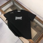 Giv*Enchy 纪梵希 2025春夏最新款短袖T恤，男女同款定制专属纯棉面料，定制原版工艺螺纹，硅胶印花字母Logo设计！简约大方，从容百搭，档次极高，完美