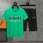 直 品牌 Dior迪奥 2025新款男士短袖短裤套装！官网同步销售！市面高端版本！手感细腻柔软！让你穿着更加舒适！立体裁剪版型超赞！尺码:M-5Xl 下单请报身