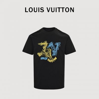 Louis Vuitton 路易威登Lv 字母印花 短袖T恤 定做布料 印花辅料细节都是采用一比一复刻 采用280G棉质布料32支精双棉纱平纹 无蚀尘毛艺工处布